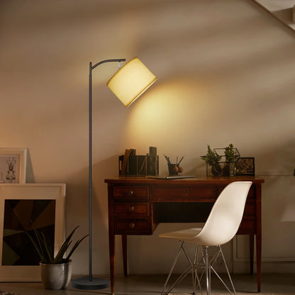 Lampadaire d'angle avec abat-jour en lin