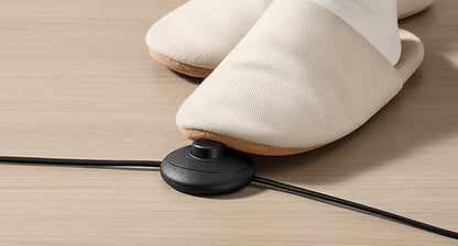Height-adjustable floor lamp with fabric shade